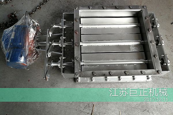 方形擋板門（寬5m）完美下線，入庫前一覽